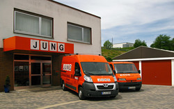 Servicefahrzeuge von JUNG